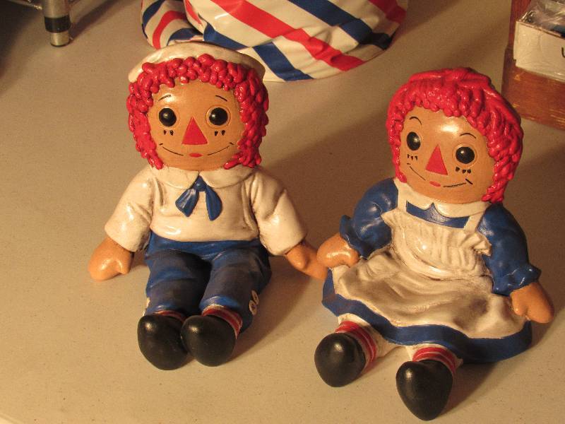 lot 5003 image: Raggedy Ann & Andy