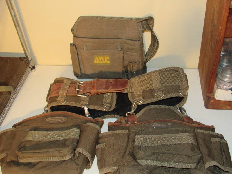 lot 5045 image: McGuire Nicholas Tools Belt with 2 Pouches