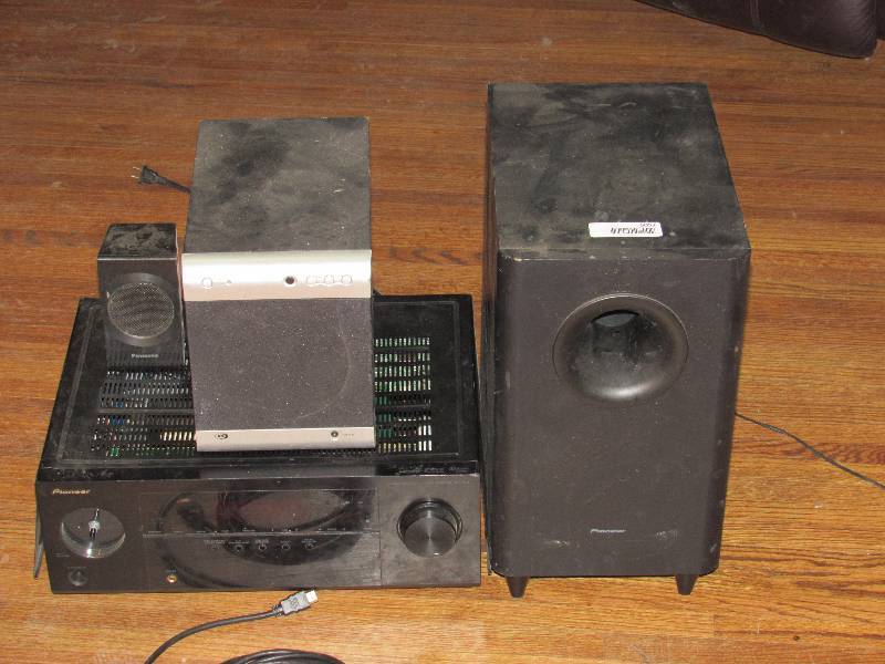 lot 5052 image: 4 Pioneer Home Stereo Receiver, 1 Panasonic Speaker, 1 Powered Subwoofer missing power cord, 1 Pioneer Subwoofer