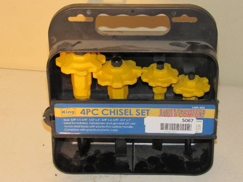 lot 5067 image: 4 pc Chisel Set