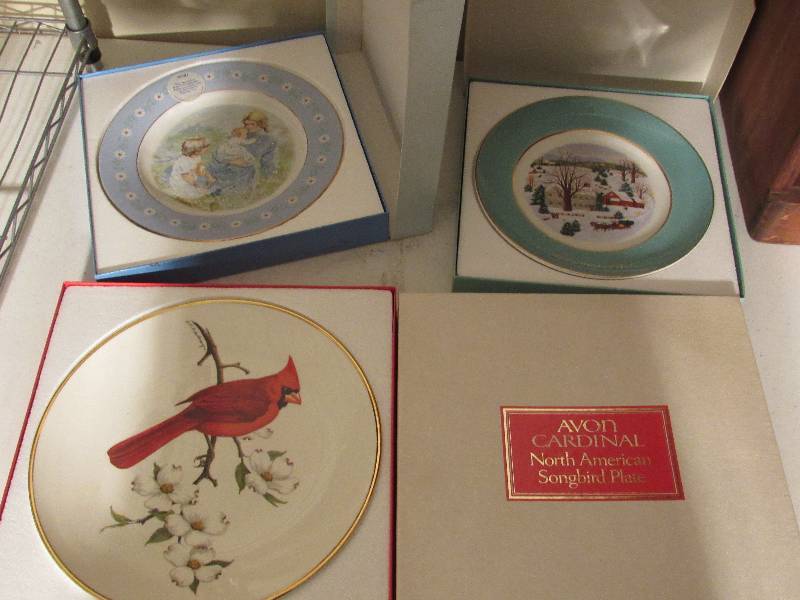 lot 5082 image: Avon Tenderness Plate, Christmas 1973 Plate & Cardinal Plate