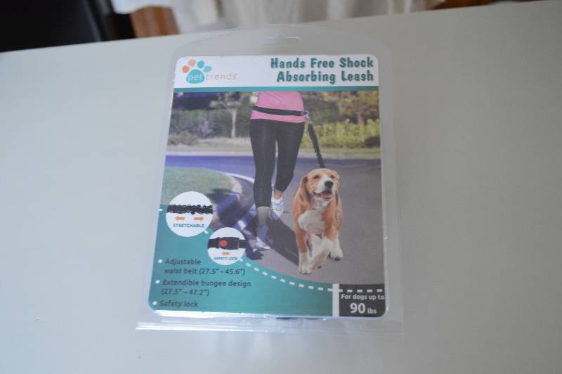 lot 1079 image: Hands Free Shock Absorbing Leash - New