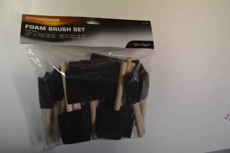 lot 1115 image: 24 pack Foam Brush Set