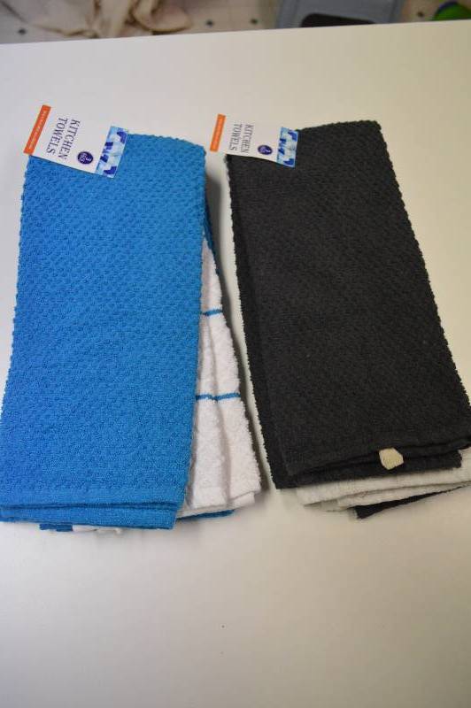 lot 1119 image: 2 3 packs of kitchen hand towels