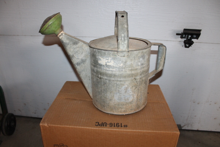 lot 1361 image: Galvanized Watercan