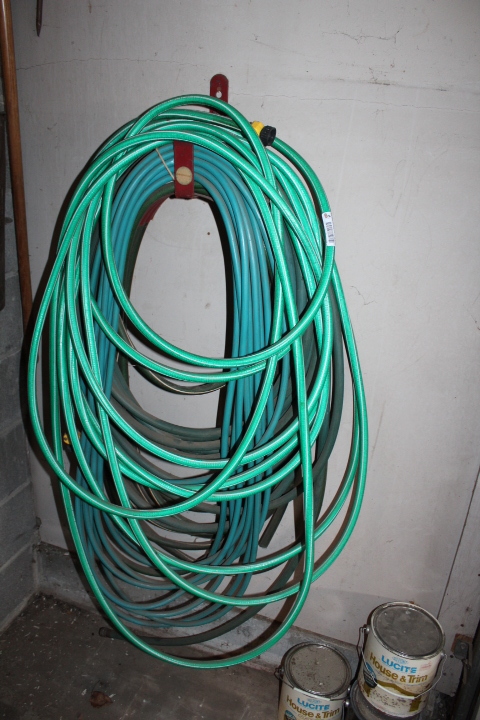 lot 1372 image: Lot of Garden Hose