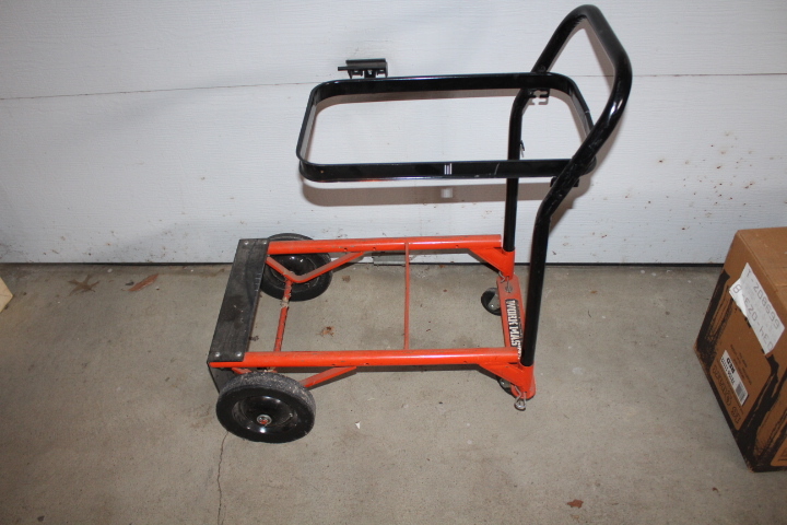 lot 1386 image: Convertible Dolley - Currently Trash Can Cart But Can Be Converted to 2 Wheel Dolley