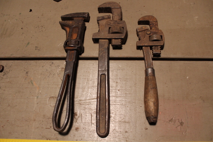 lot 1390 image: Monkey and Pipe Wrenches