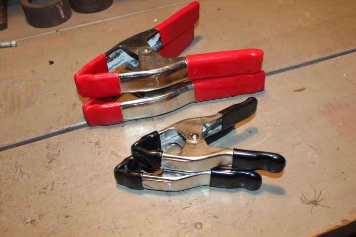 lot 1403 image: 4 Spring Clamps - 2 Big and 2 Small