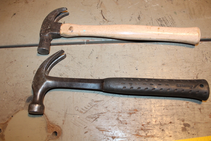 lot 1417 image: 2 Hammers - 1 is Estwing