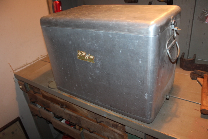 lot 1426 image: JC Higgins Aluminum Cooler