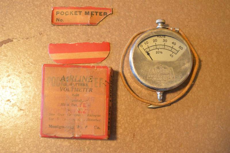 lot 1509 image: Pocket Volt Meter box damaged