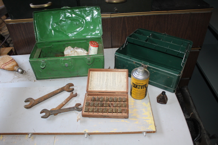 lot 1474 image: 2 Toolboxes with Contents