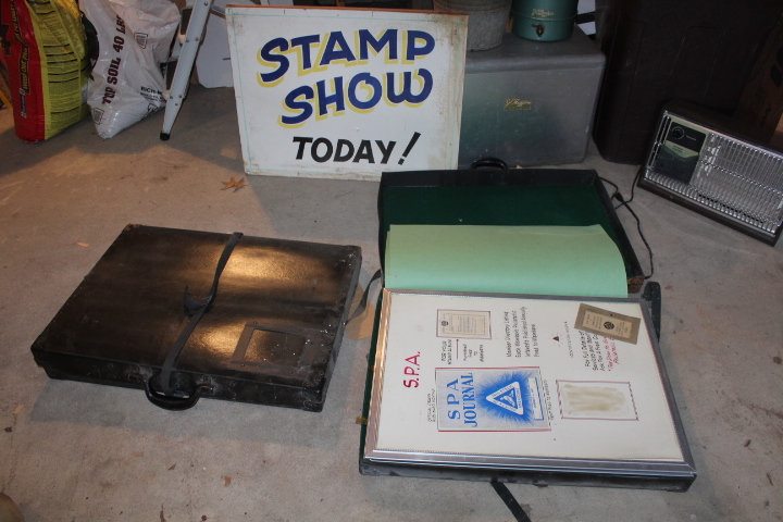 lot 1477 image: 2 Exhibition  Convention Cases and Sign