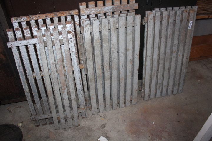 lot 1621 image: Wooden Potting Shelves