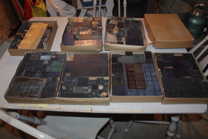 lot 1627 image: 7 Boxes Stamp Blocks