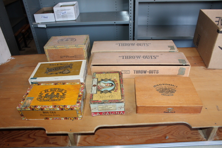 lot 1725 image: 7 Wooden Cigar Boxes