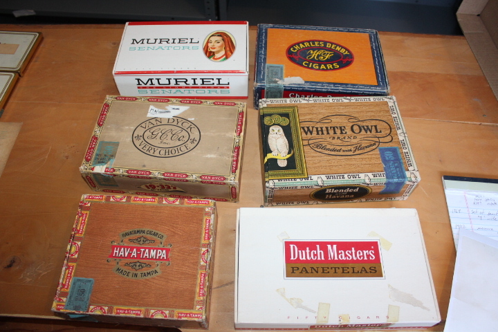 lot 1736 image: 6 Assorted Cigar Boxes