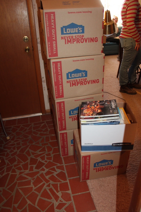 lot 1788 image: National Geographic (6 boxes)