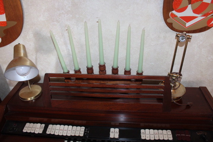 lot 1793 image: 3 pieces on top of organ - 2 lamps & candlestick