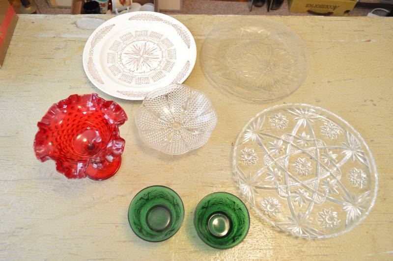lot 1656 image: Assorted dishes
