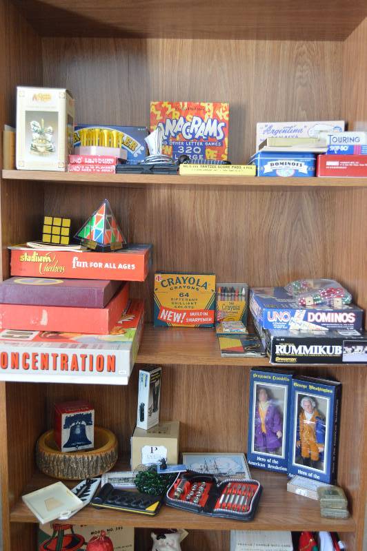 lot 1752 image: CATCH ALL LOT Games and more