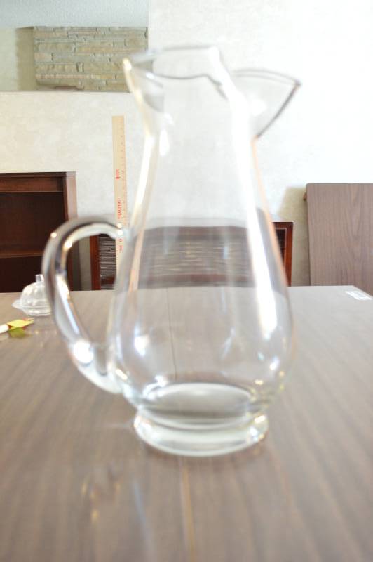 lot 1770 image: Big pitcher - glass