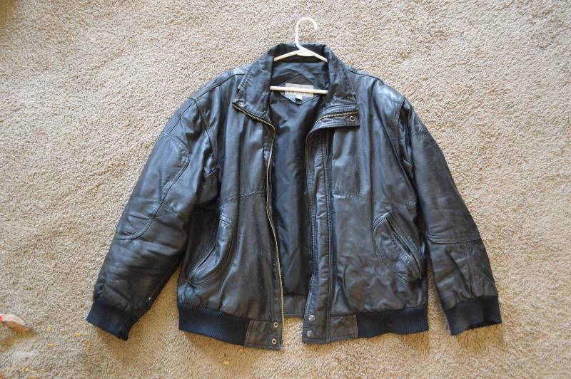 lot 1155 image: Leather Jacket