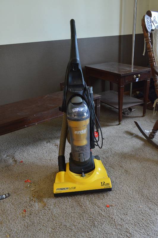 lot 1163 image: Eureka Powerline Vacuum