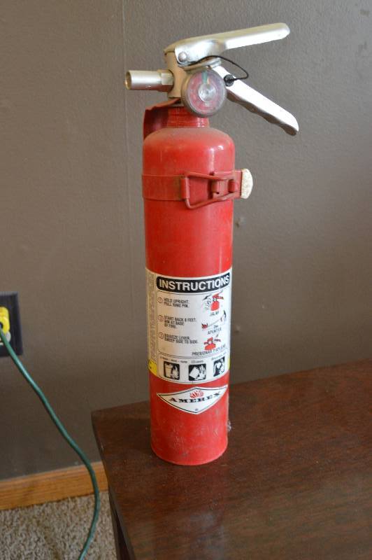 lot 1164 image: Fire Extinguisher