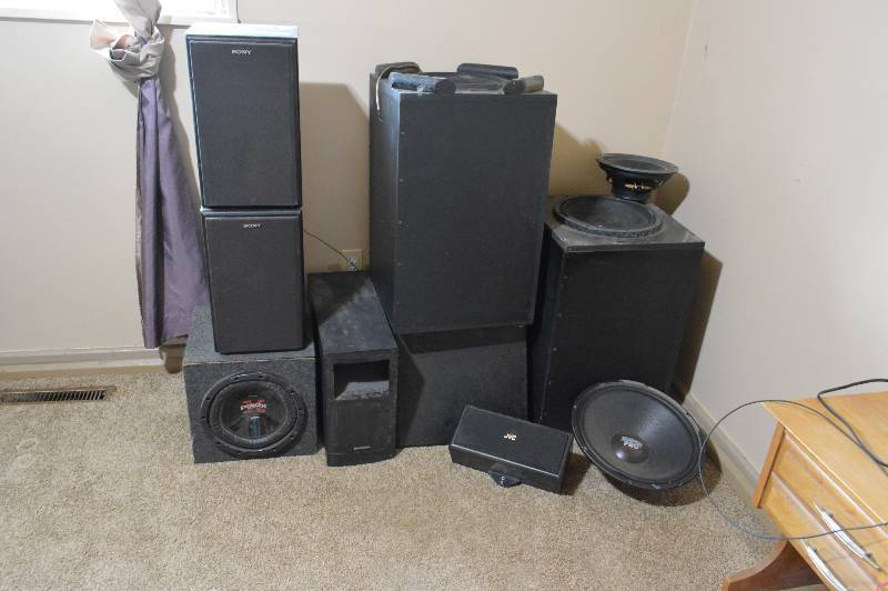 lot 1177 image: Lot of speakers