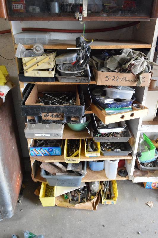 lot 1286 image: All contents of shelf - Trowels, lugnuts and more - bring boxes