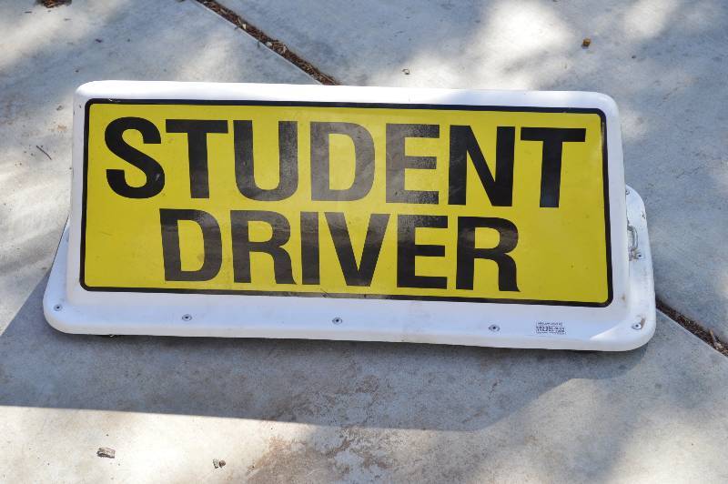 lot 1299 image: Student Driver magnetic car attachment