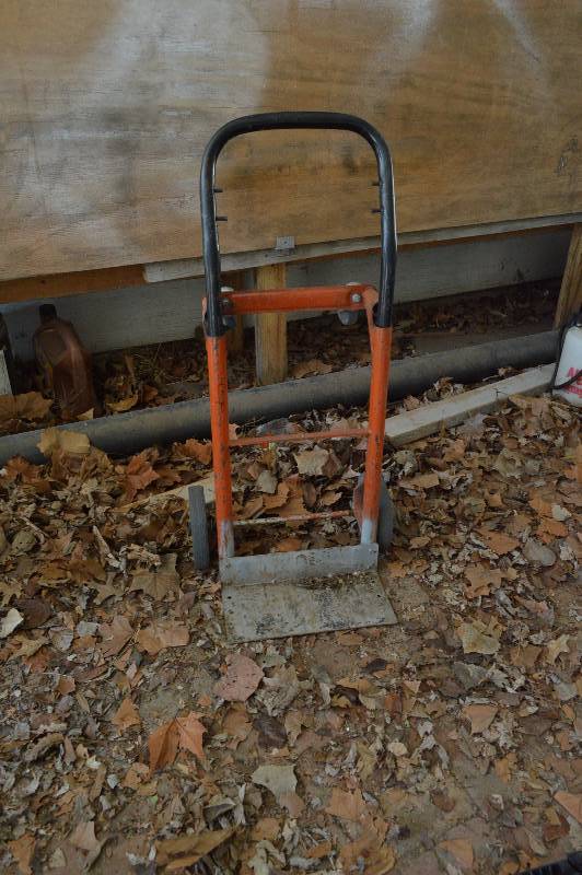 lot 1976 image: 2 Wheel Dolly