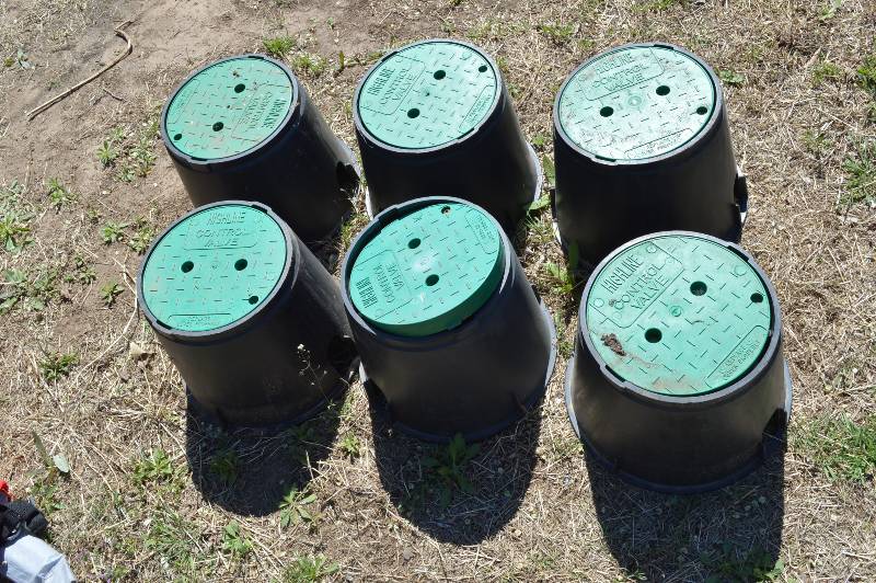 lot 1990 image: 6 Sprinkler control cover boxes