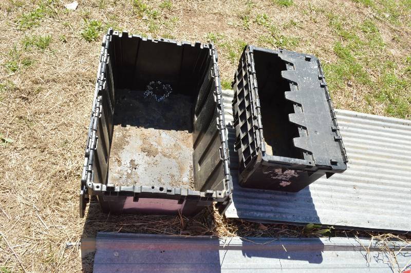 lot 1994 image: 2 Black flip top storage tubs