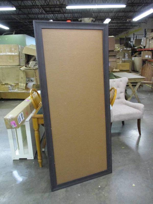 lot 26 image: 6ft Floor Mirror Frame