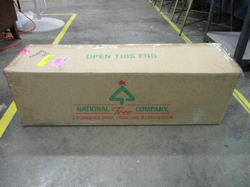 lot 11 image: Kingswood Pencil 6ft Christmas Tree in the Box