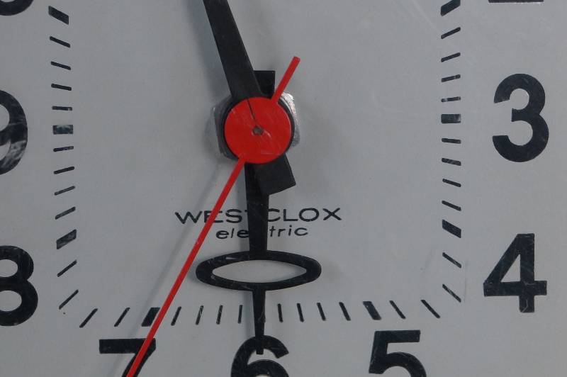 ♪ Vintage Westclox Electric Time'n Date Flip Clock-WORKS