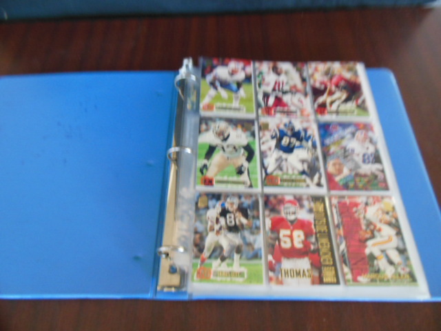 lot 6019 image: 3 Ring Binder with Sports Trading Cards