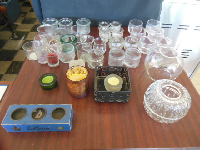 lot 6025 image: Glass Candle Holders