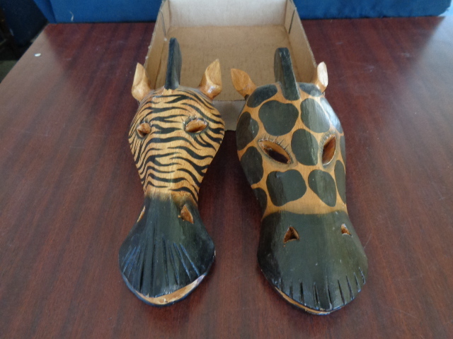 lot 6042 image: 11 Wood Giraffe and 11Wood Zebra