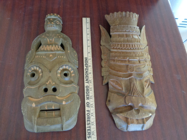 lot 6043 image: 17 and 15 Wood Tiki Decor