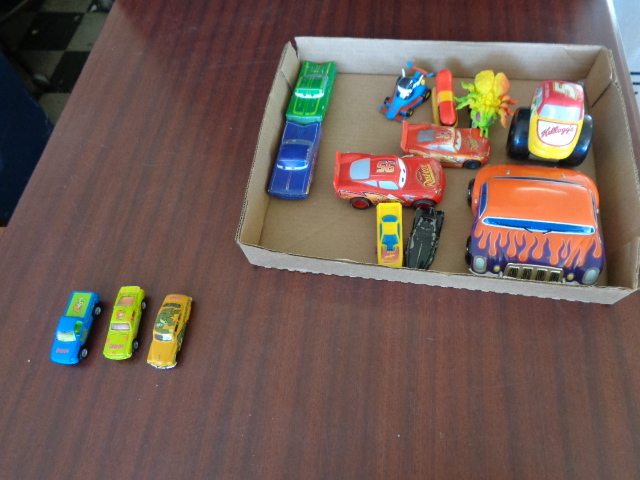 lot 6052 image: 13 Kids Cars
