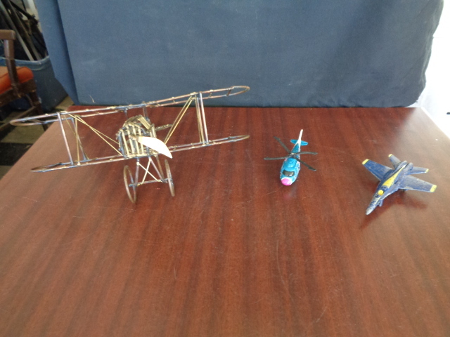 lot 6053 image: 2 Metal Airplanes and 1 Metal Helicopter