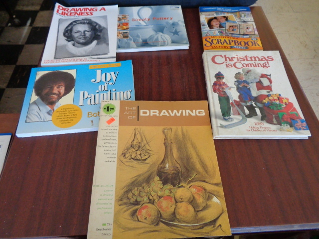 lot 6060 image: Drawing Books and painting books