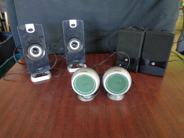 lot 6126 image: 3 Sets Of Computer Speakers