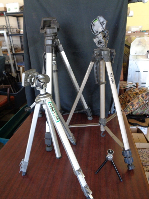 lot 6142 image: 2 large, 1 medium and 1 small Camera tripod