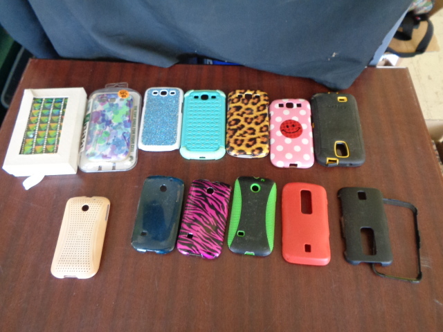 lot 6143 image: Phone Cases