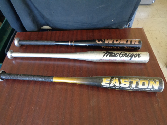lot 6153 image: 3 T-ball bats